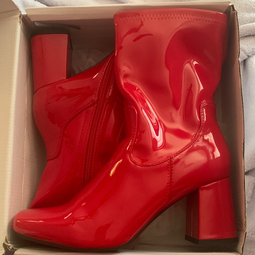 Dream Pairs Red Patent Heeled Boots